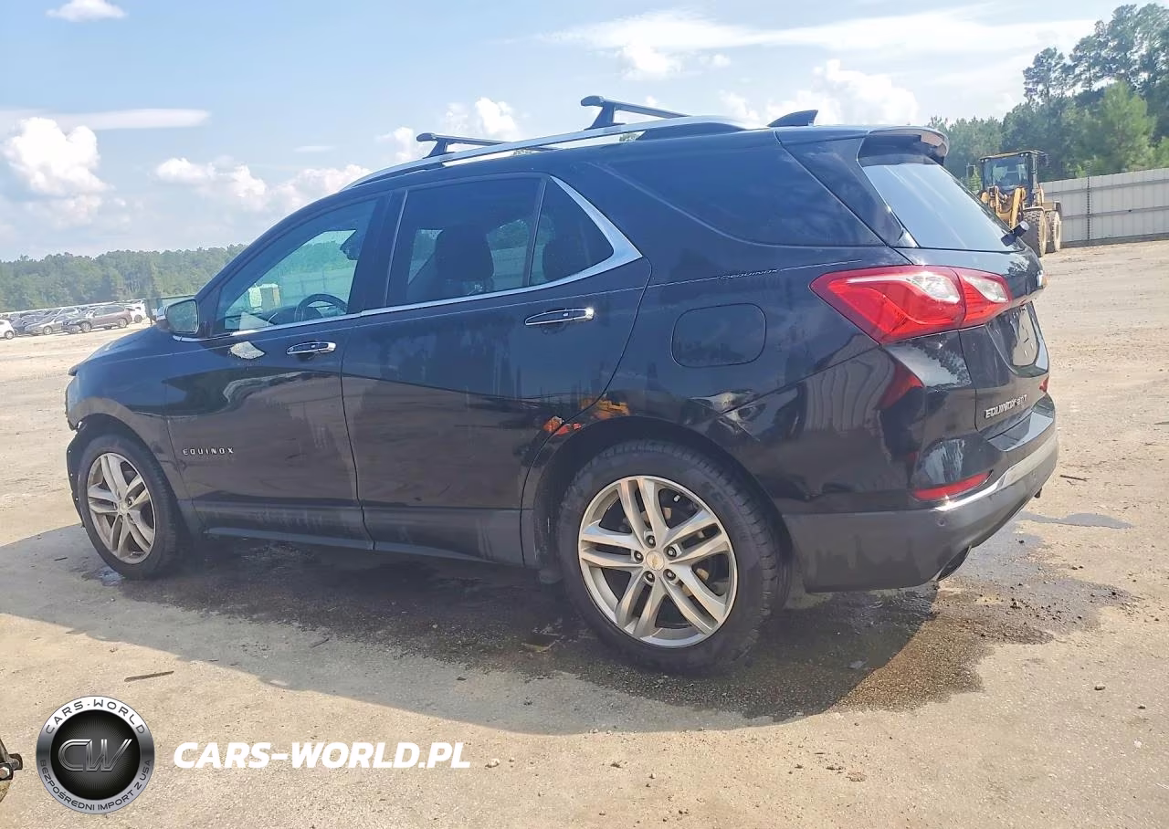 2018 Chevrolet Equinox Premier VIN:2GNAXWEX9J6137897 - 2