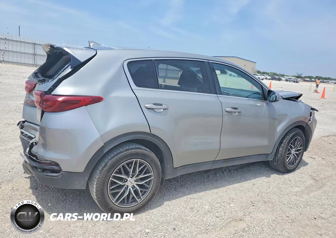 2022 Kia Sportage Lx VIN:KNDPM3ACXN7025077 - 3
