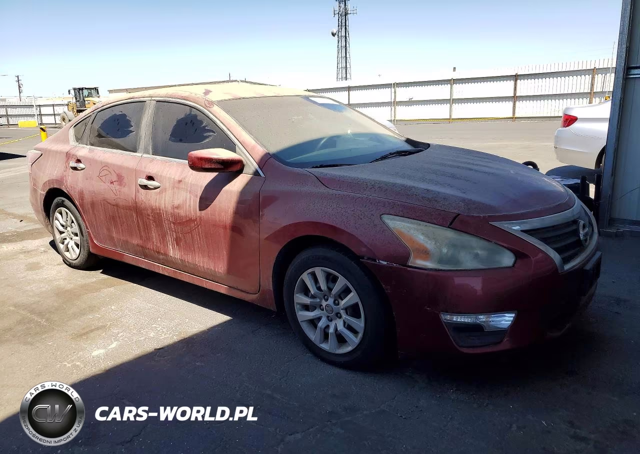 2014 Nissan Altima 2.5 S VIN:1N4AL3AP2EC428432 - 4