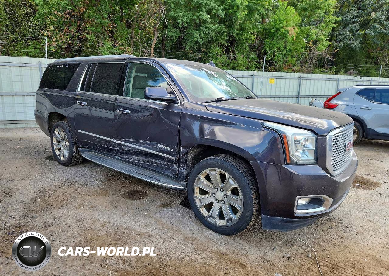 2017 GMC Yukon Xl Denali VIN:1GKS1HKJ7HR213615 - 4