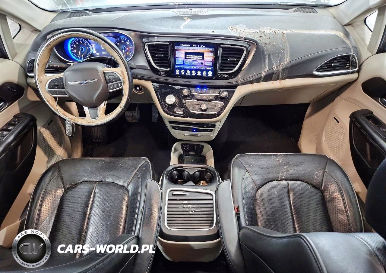 2017 Chrysler Pacifica Limited VIN:2C4RC1GG7HR754554 - 8