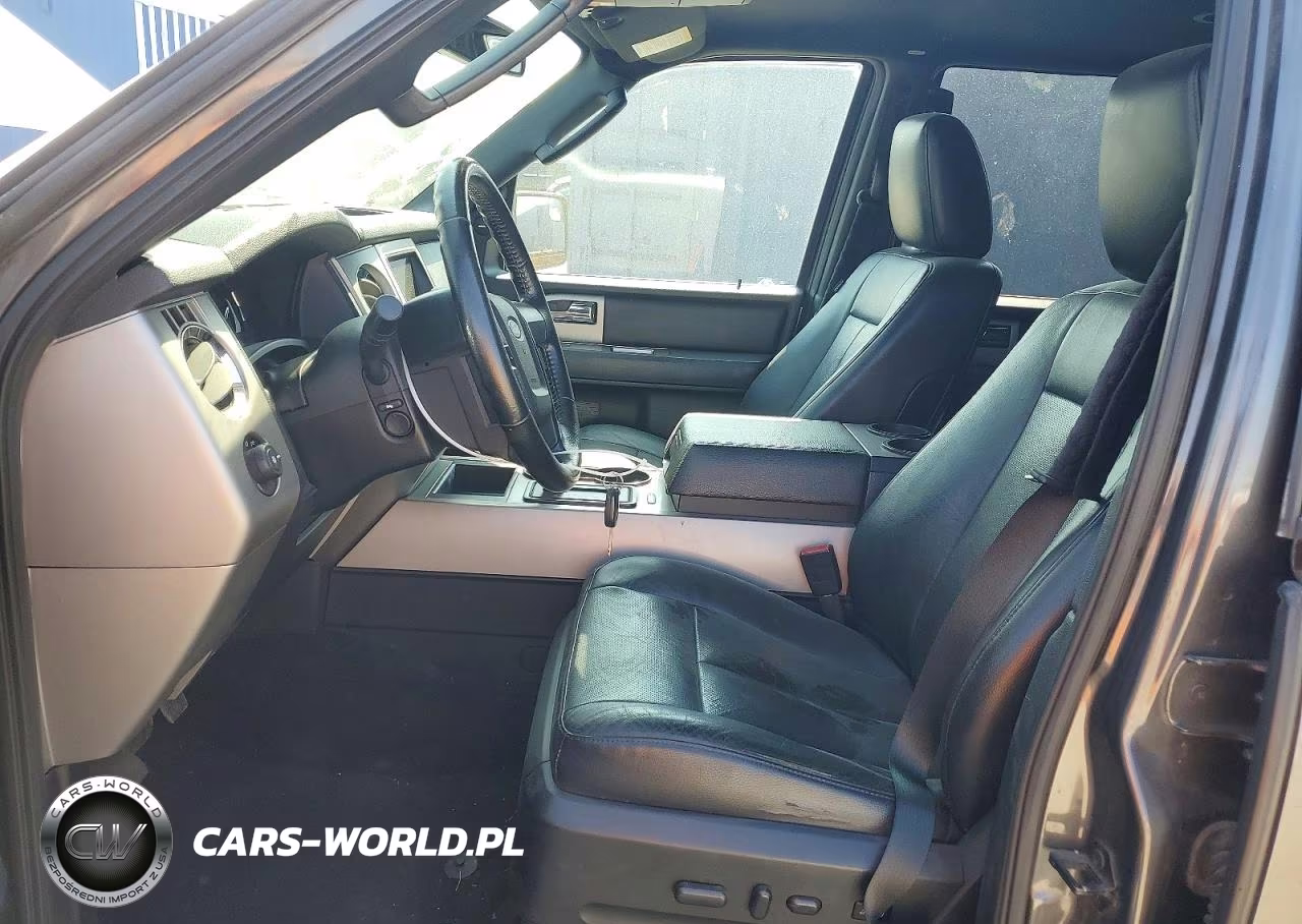 2016 Ford Expedition Xlt VIN:1FMJU1JT7GEF55740 - 7
