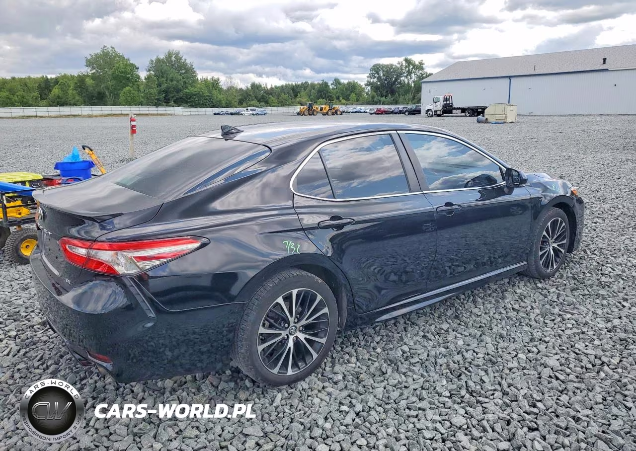 2019 Toyota Camry Se VIN:4T1B11HK0KU837016 - 3
