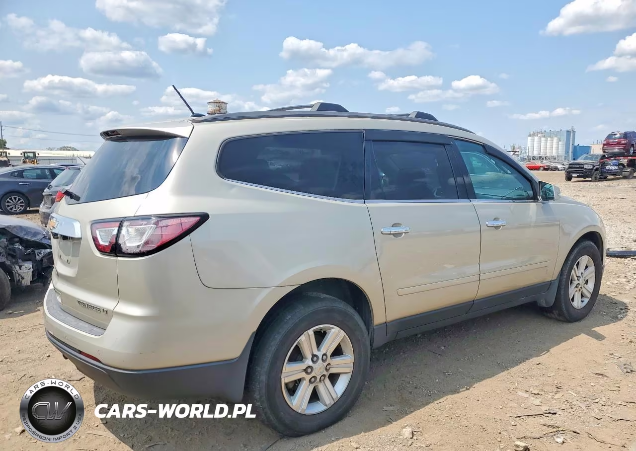 2013 Chevrolet Traverse Lt VIN:1GNKVJKD1DJ124494 - 3