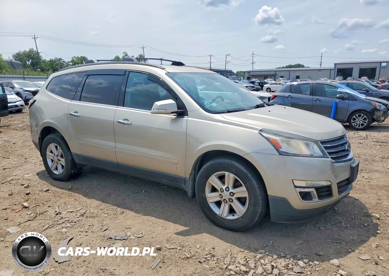2013 Chevrolet Traverse Lt VIN:1GNKVJKD1DJ124494 - 4
