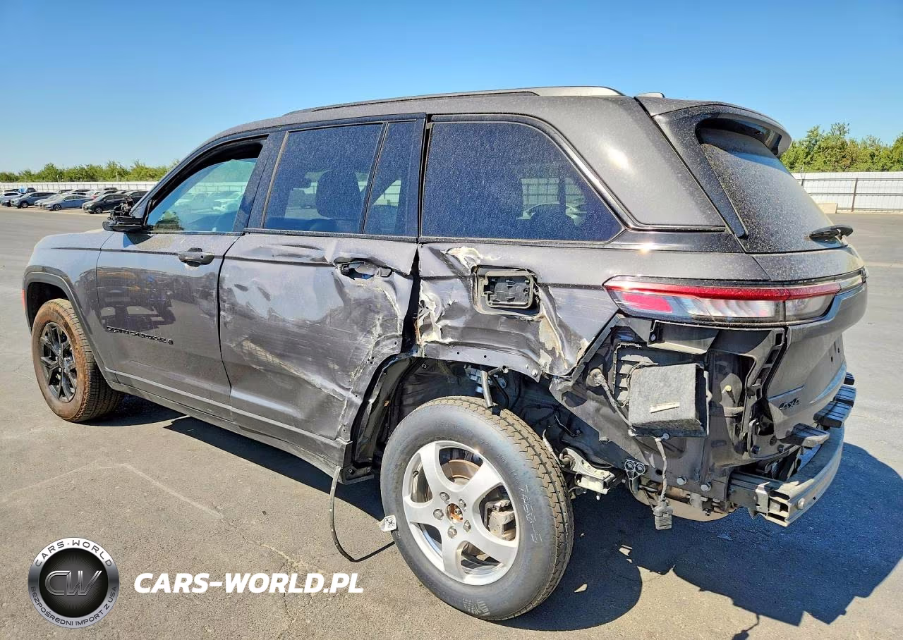 2025 Jeep Grand Cherokee Laredo VIN:1C4RJHAG2SC319755 - 2