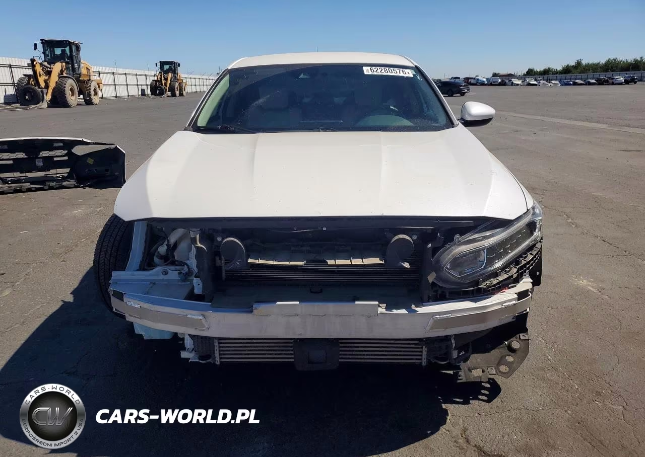 2018 Honda Accord Lx VIN:1HGCV1F13JA145177 - 5