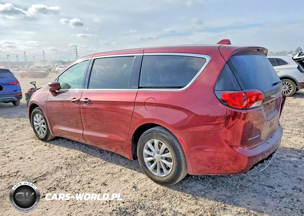 2018 Chrysler Pacifica Touring Plus VIN:2C4RC1FG9JR280114 - 2