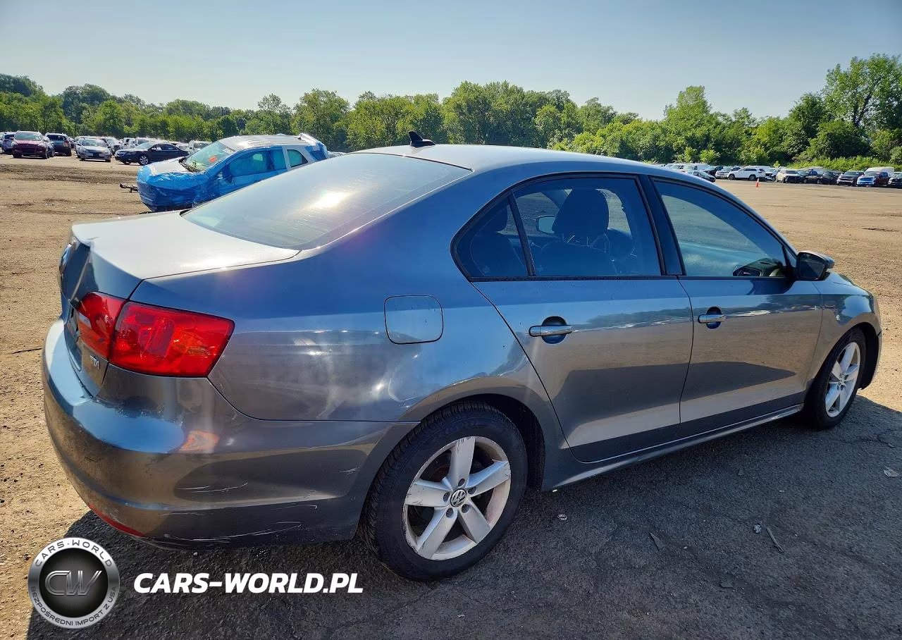 2012 Volkswagen Jetta Tdi VIN:3VWLL7AJ8CM093997 - 3