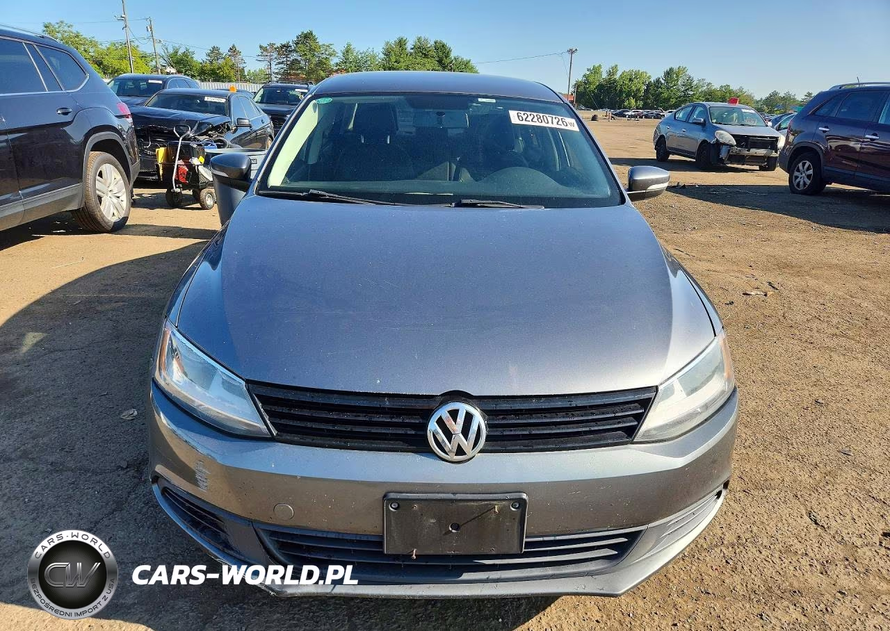 2012 Volkswagen Jetta Tdi VIN:3VWLL7AJ8CM093997 - 5