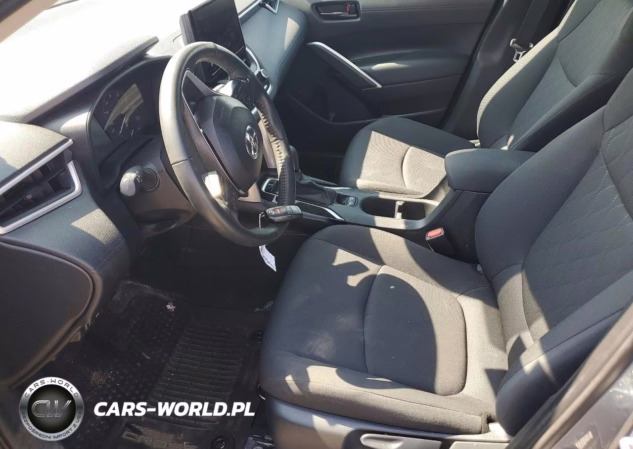 2025 Toyota Corolla Cross Le VIN:7MUBAAAG2SV133517 - 7