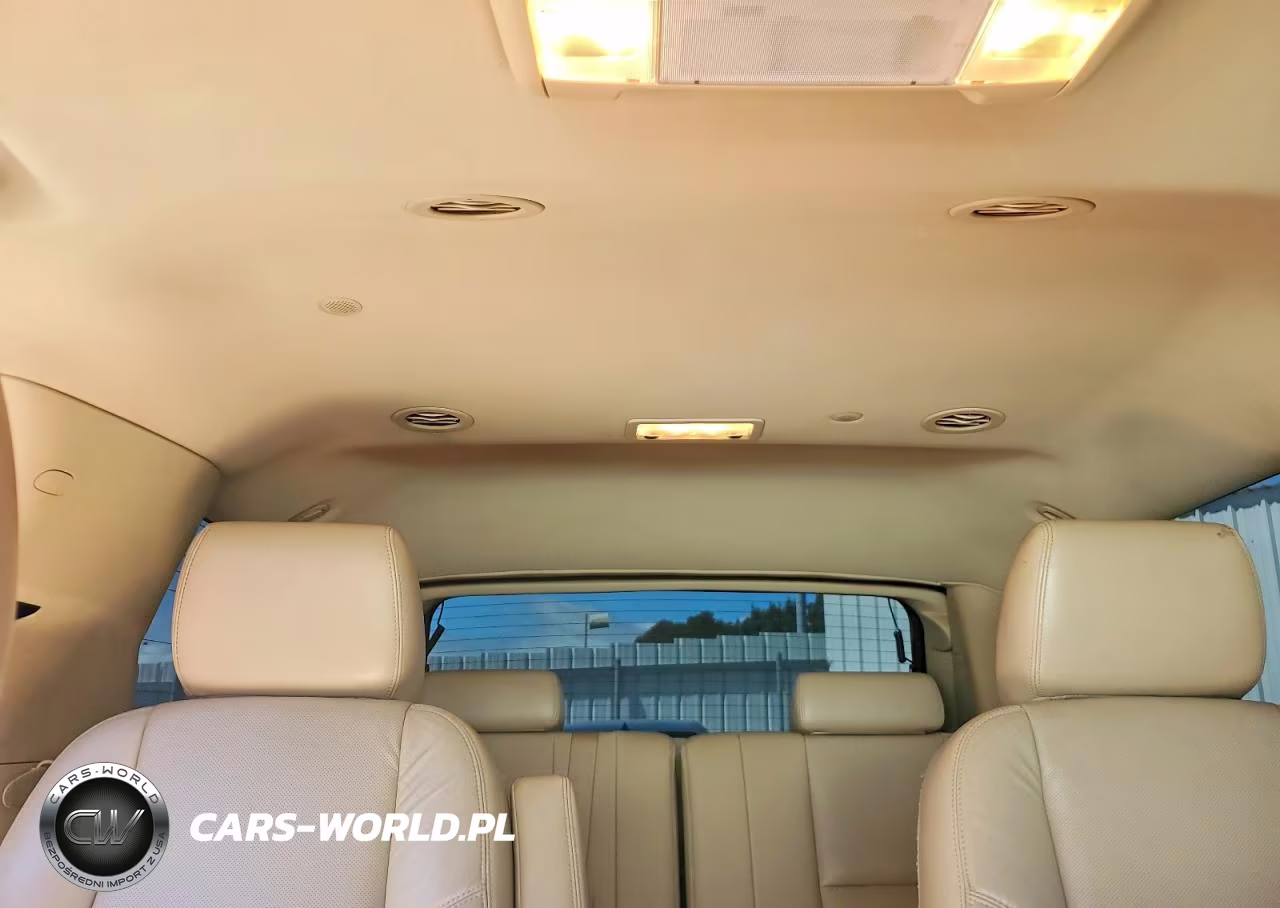 2011 Cadillac Escalade Luxury VIN:1GYS4BEF7BR254979 - 10