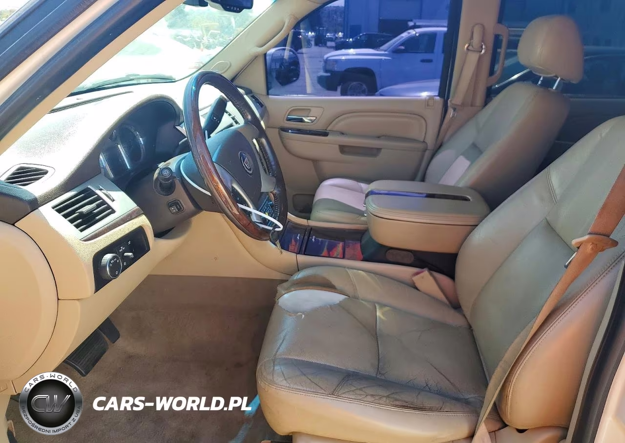 2011 Cadillac Escalade Luxury VIN:1GYS4BEF7BR254979 - 7