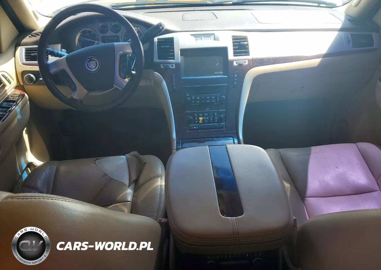 2011 Cadillac Escalade Luxury VIN:1GYS4BEF7BR254979 - 8