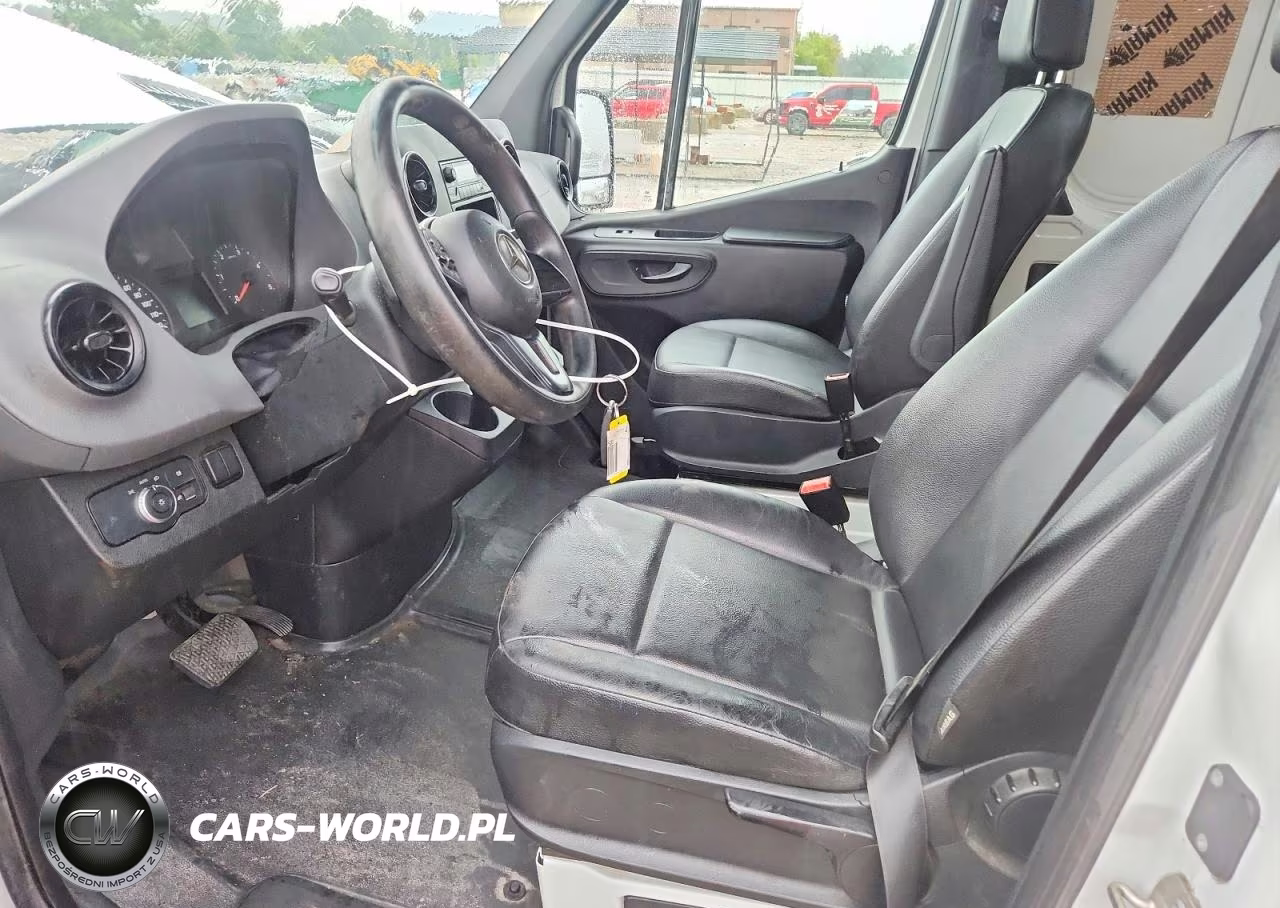 2021 Mercedes-Benz Sprinter 2500 Delivery Van VIN:W1W4DCHY5MT047633 - 7