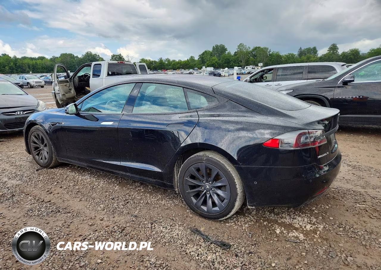 2017 Tesla Model S VIN:5YJSA1E22HF229900 - 2