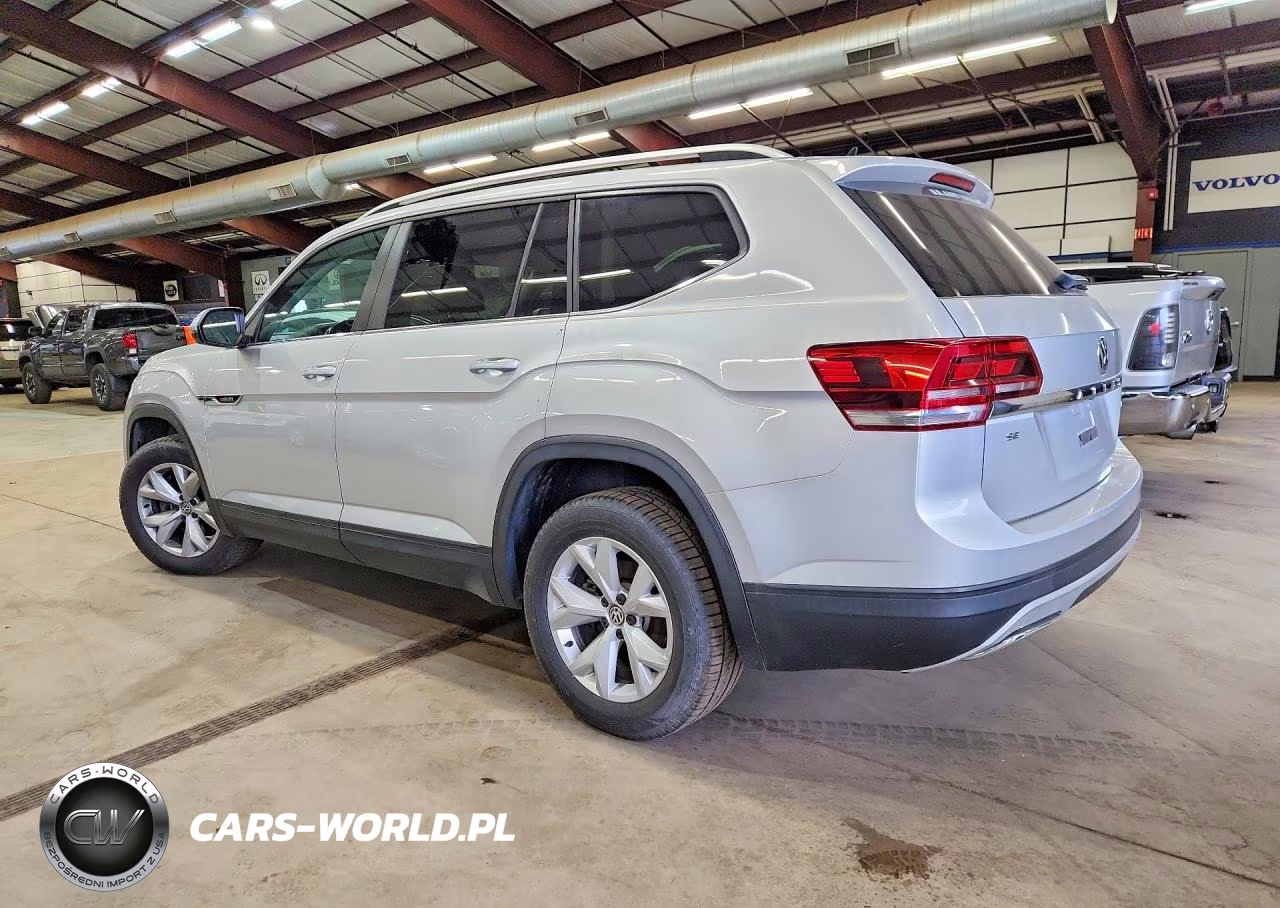2018 Volkswagen Atlas Se VIN:1V2KR2CAXJC574991 - 2