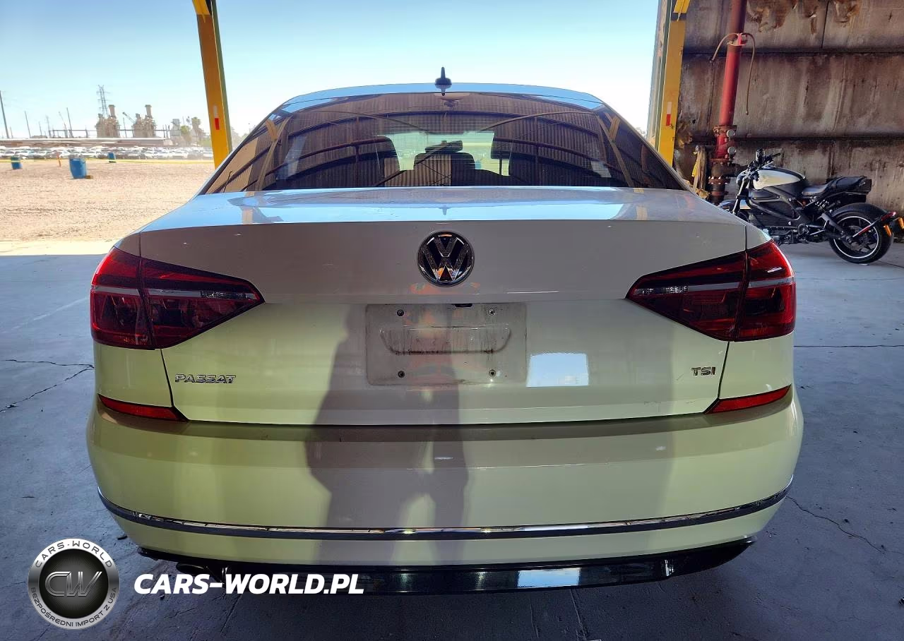 2018 Volkswagen Passat S VIN:1VWAA7A33JC040010 - 6