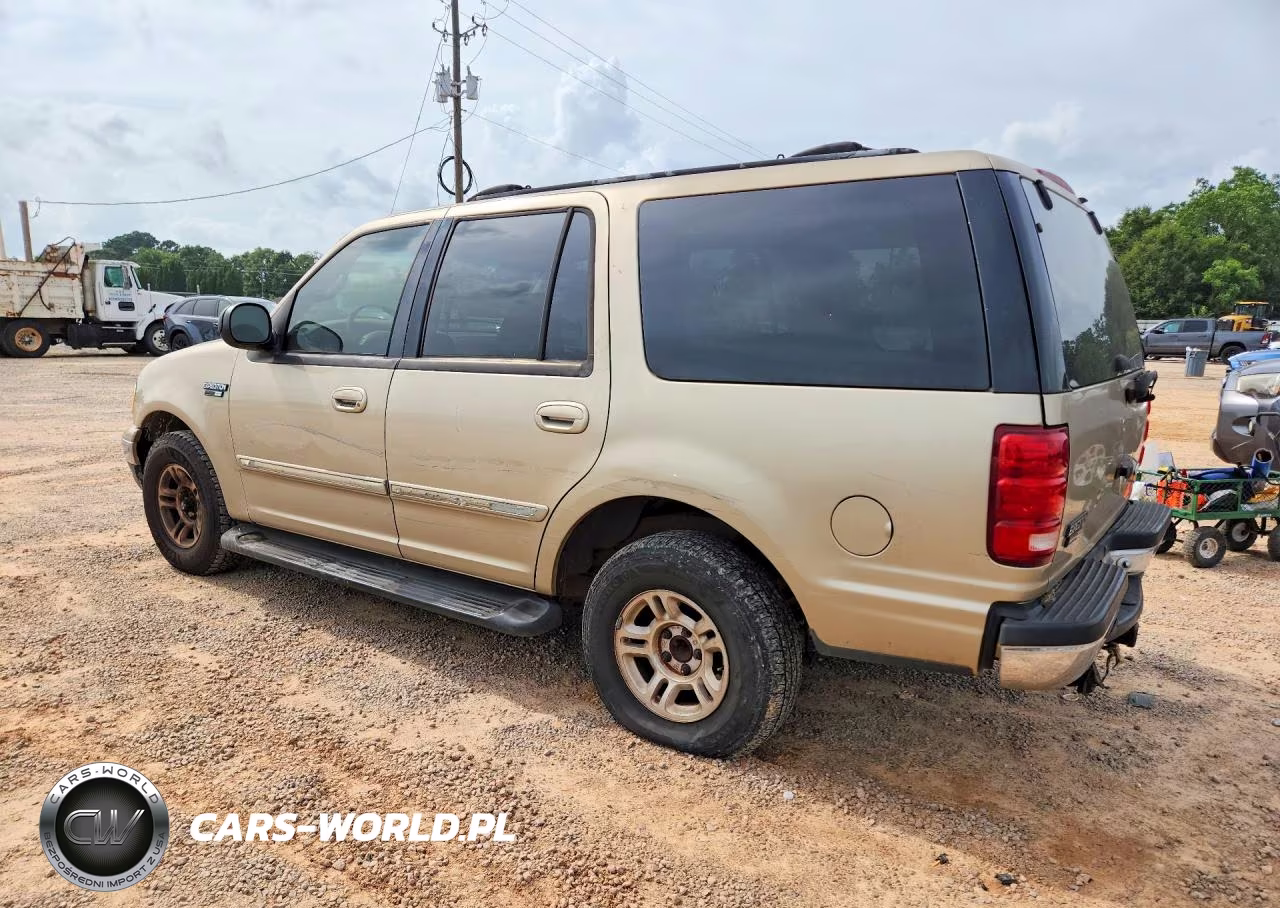 2000 Ford Expedition Xlt VIN:1FMRU1564YLB80944 - 2