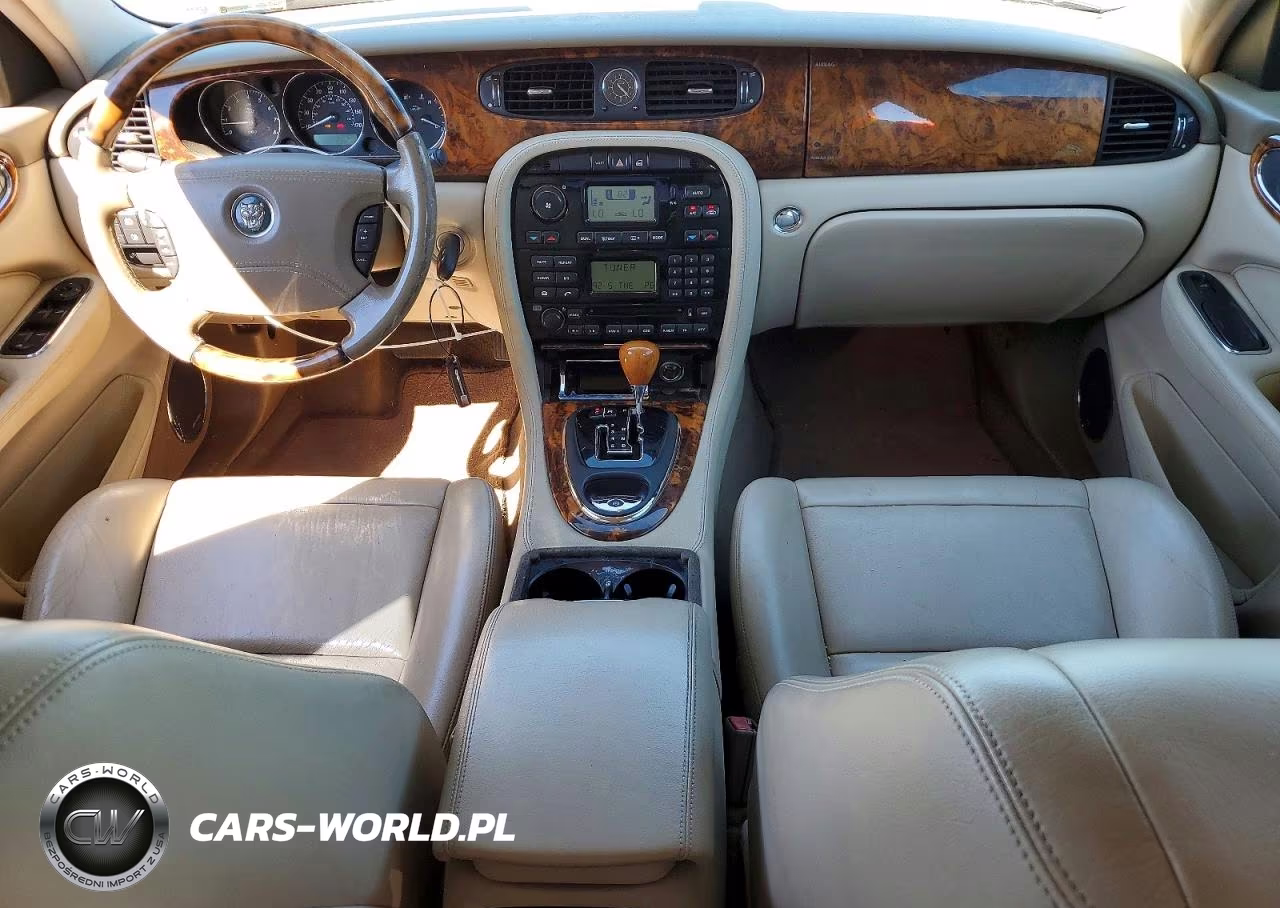 2004 Jaguar Xj8 VIN:SAJWA71C24SG13311 - 8