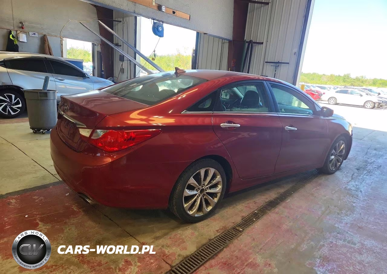 2011 Hyundai Sonata Se VIN:5NPEC4AC8BH056979 - 3