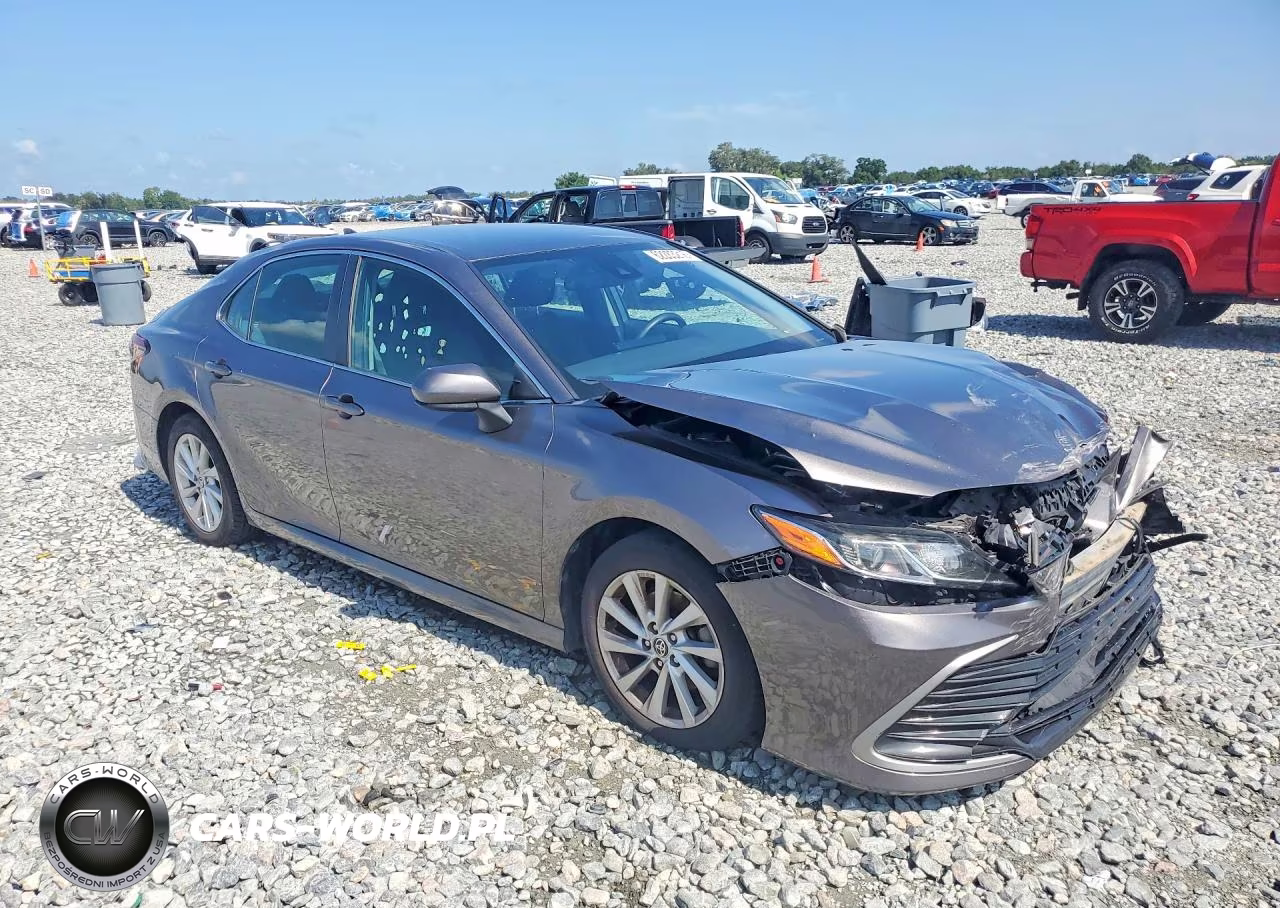 2021 Toyota Camry Le VIN:4T1C11AK6MU427760 - 4