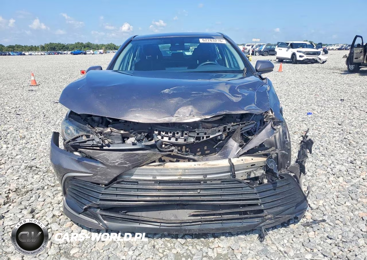 2021 Toyota Camry Le VIN:4T1C11AK6MU427760 - 5