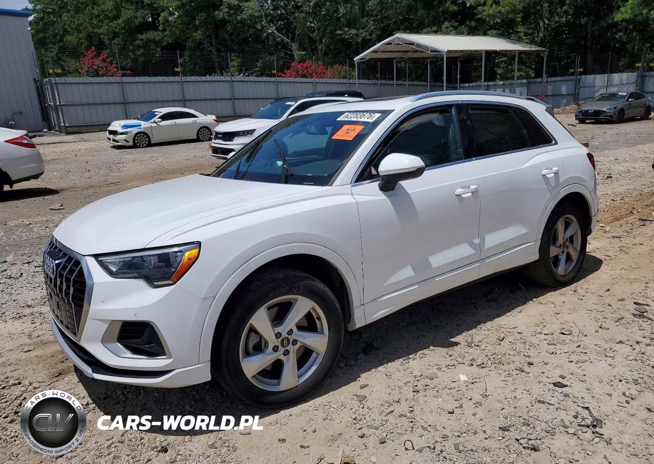 2021 Audi Q3 Premium 40