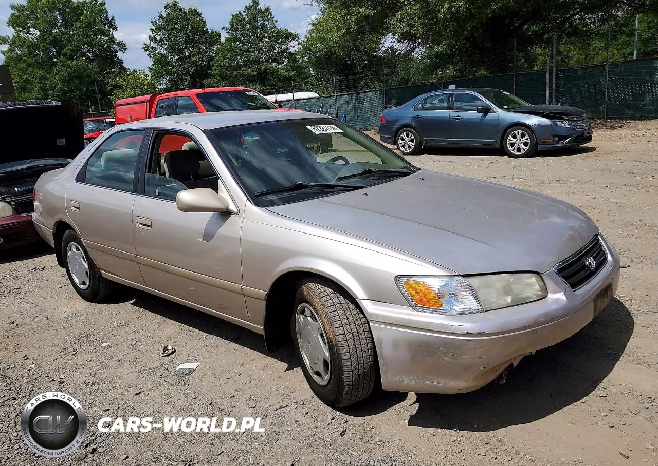 2000 Toyota Camry Ce VIN:4T1BG22K0YU939163 - 4