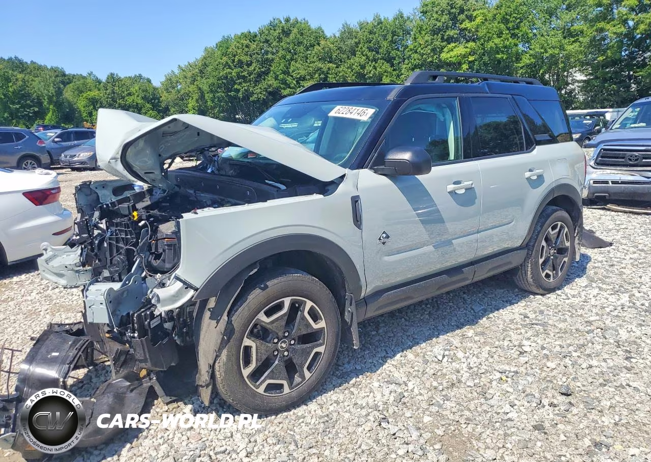 2023 Ford Bronco Sport Outer Banks – zdjęcie 1 z 12