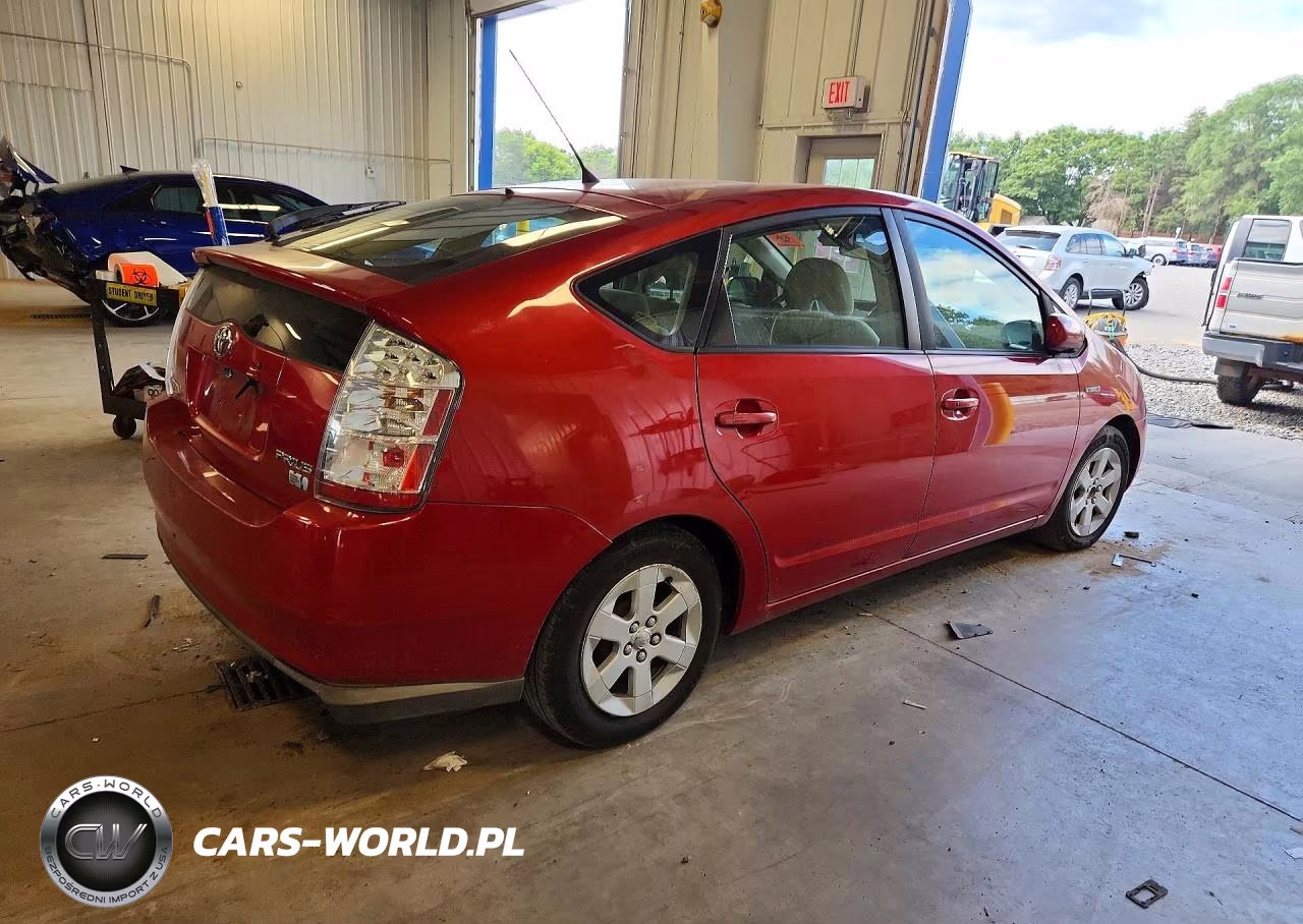 2008 Toyota Prius Base VIN:JTDKB20UX83439993 - 3