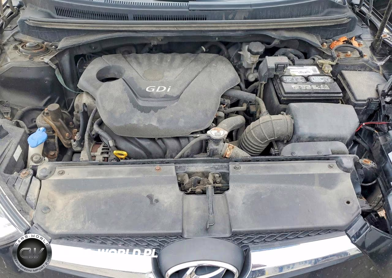 2017 Hyundai Veloster Base VIN:KMHTC6AD7HU310039 - 11