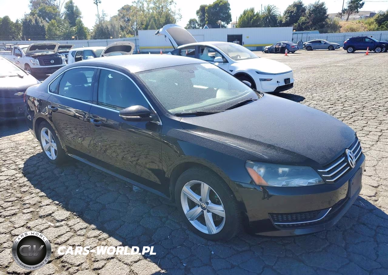 2012 Volkswagen Passat Se VIN:1VWBH7A3XCC081866 - 4