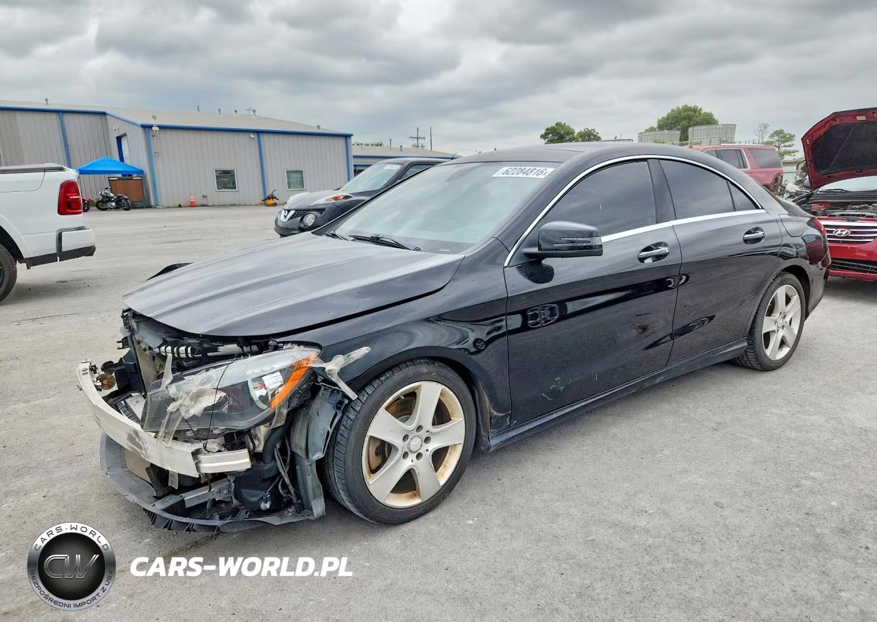 2015 Mercedes-Benz Cla 250 4Matic – zdjęcie 1 z 12