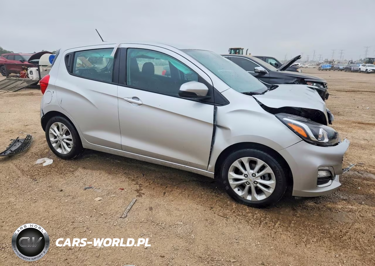2022 Chevrolet Spark 1Lt VIN:KL8CD6SA7NC017404 - 4