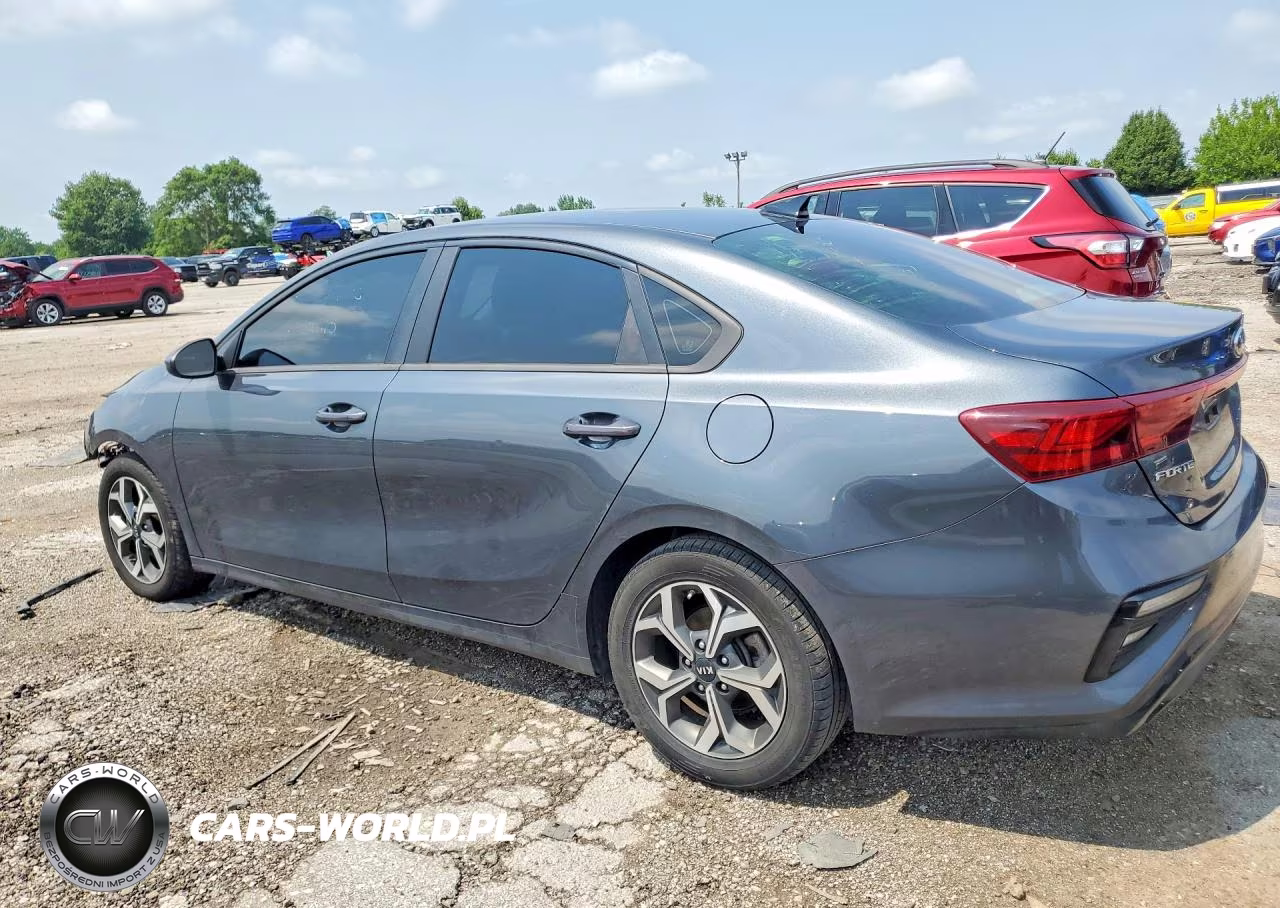 2021 Kia Forte Lxs VIN:3KPF24AD2ME381926 - 2