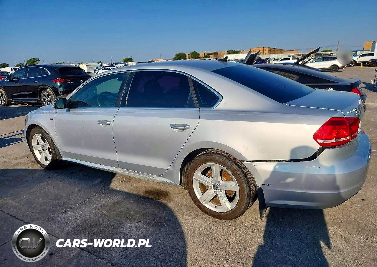 2015 Volkswagen Passat S VIN:1VWAS7A35FC120140 - 2