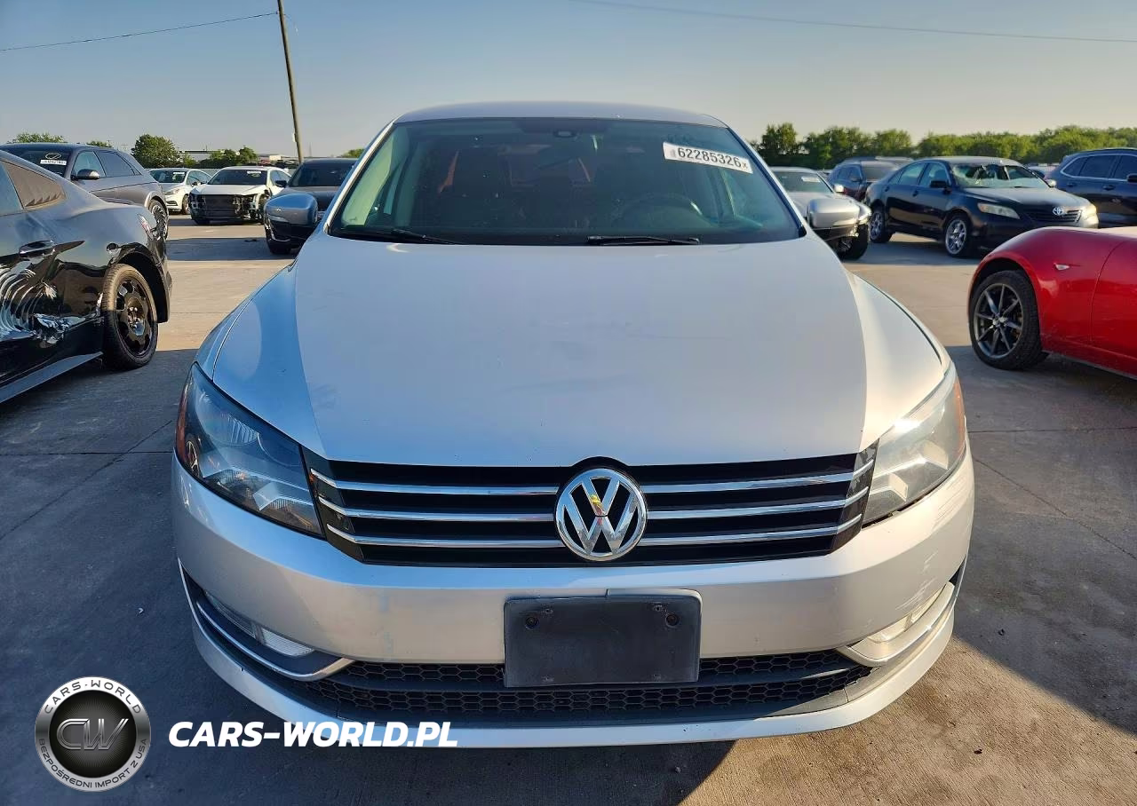 2015 Volkswagen Passat S VIN:1VWAS7A35FC120140 - 5