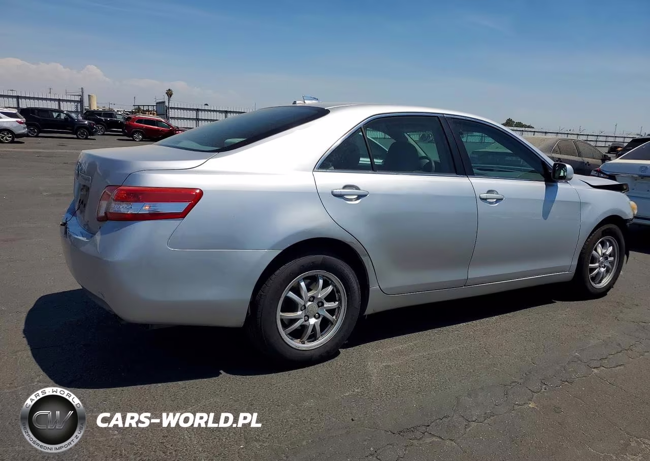 2011 Toyota Camry Le VIN:4T4BF3EK7BR202799 - 3