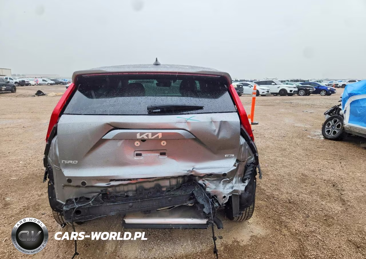 2026 Kia Niro Lx VIN:KNDCP3LE4T5361949 - 6