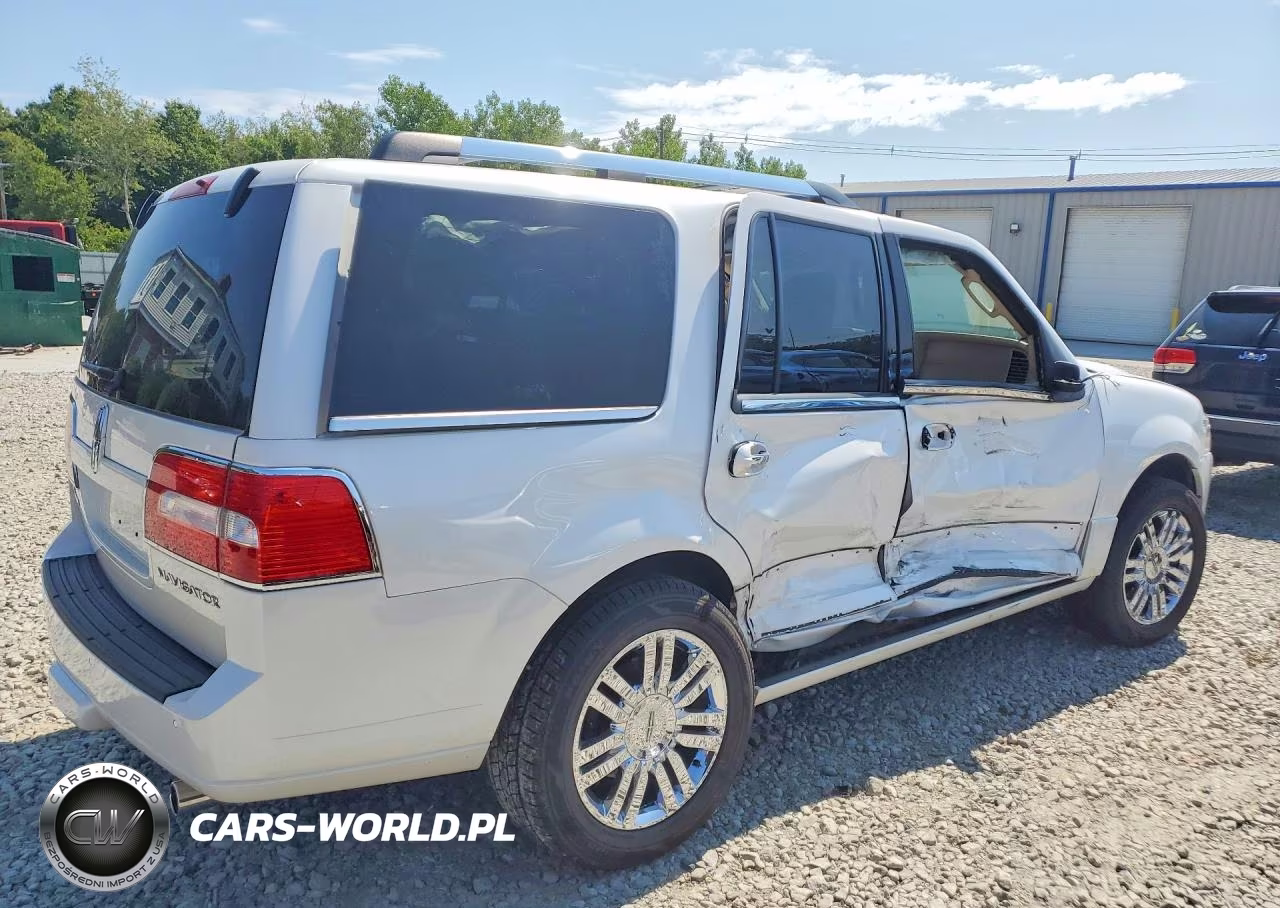 2010 Lincoln Navigator VIN:5LMJJ2J5XAEJ09229 - 3