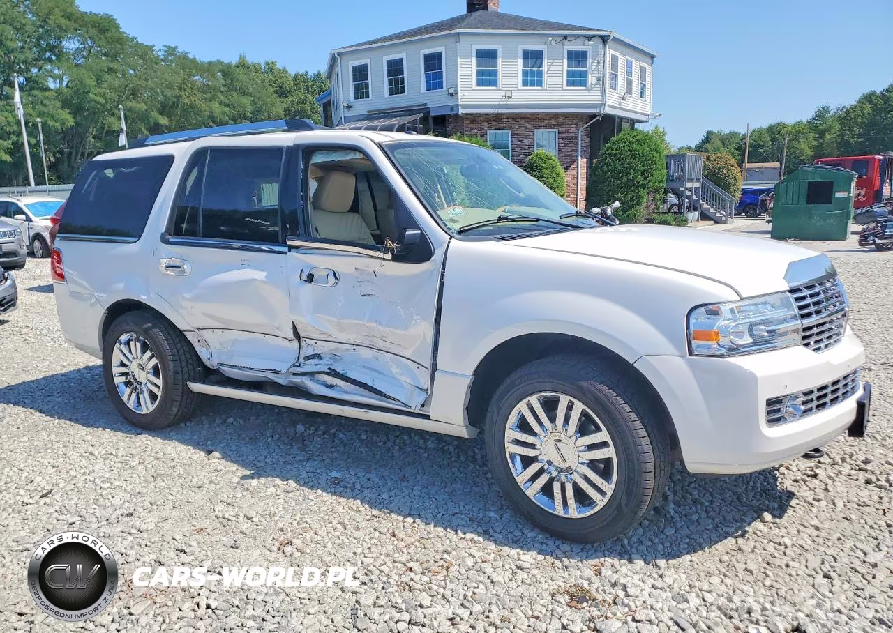 2010 Lincoln Navigator VIN:5LMJJ2J5XAEJ09229 - 4