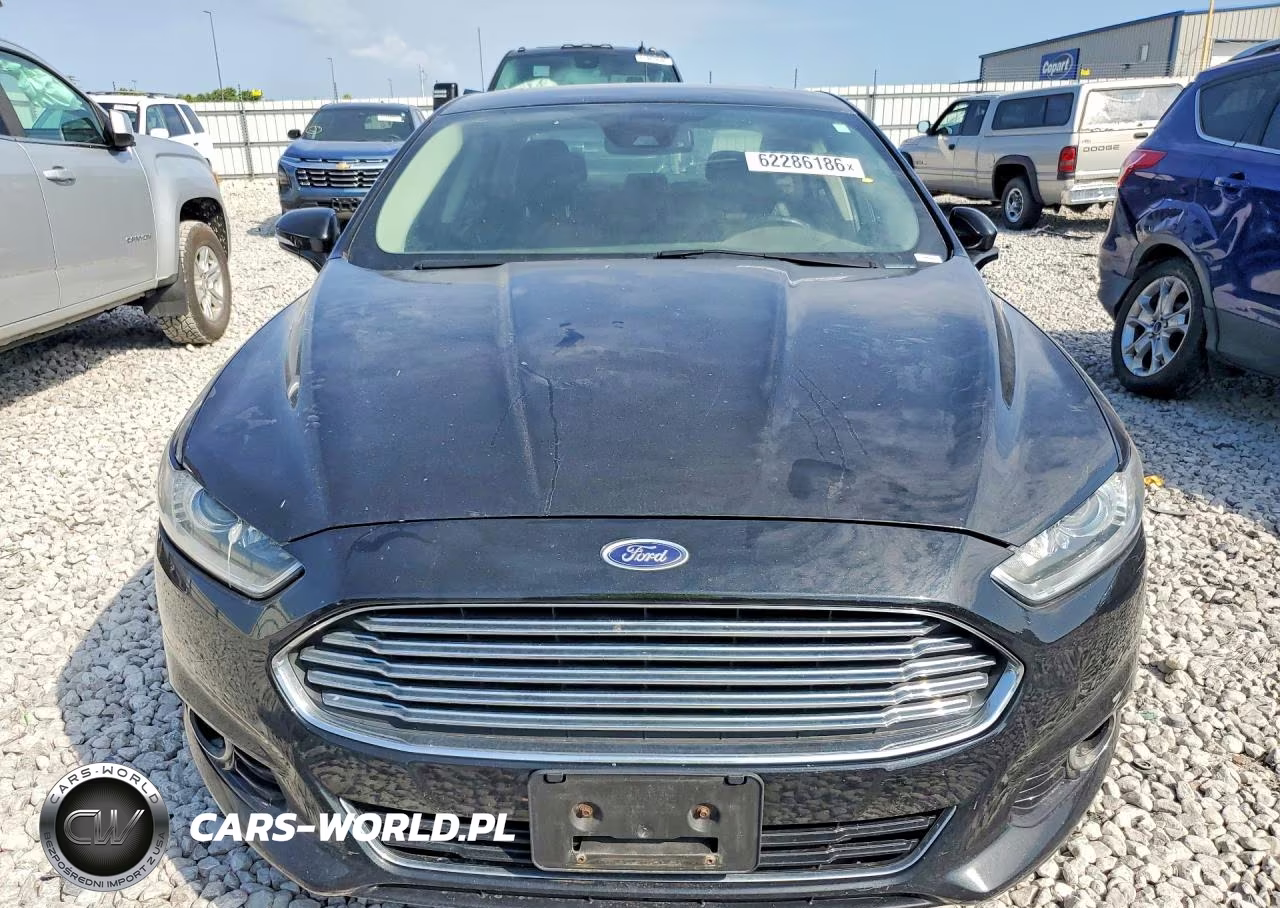 2013 Ford Fusion Titanium VIN:3FA6P0K96DR190402 - 5