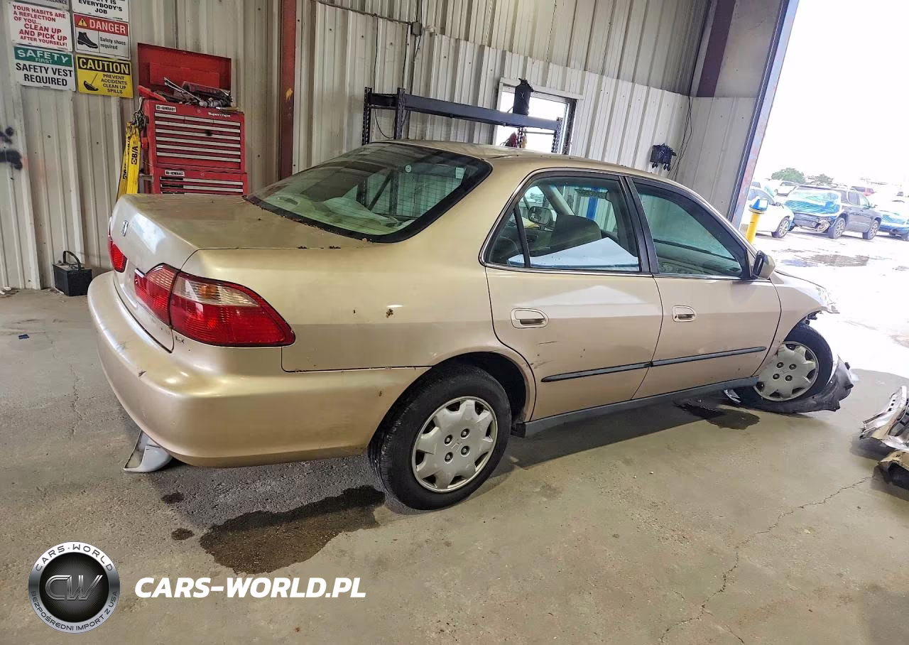 2000 Honda Accord Lx VIN:1HGCG5643YA058725 - 3