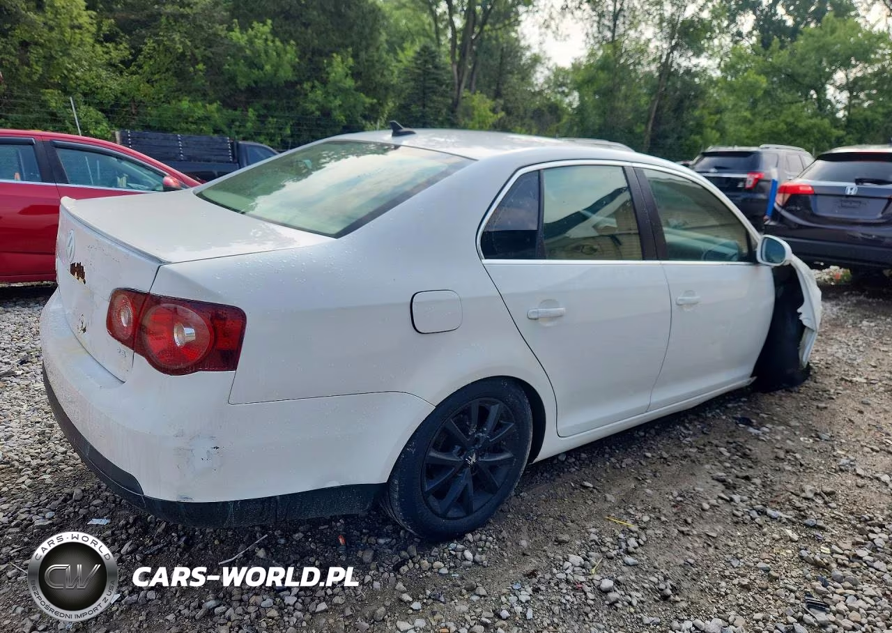 2010 Volkswagen Jetta Se VIN:3VWRX7AJ1AM054602 - 3
