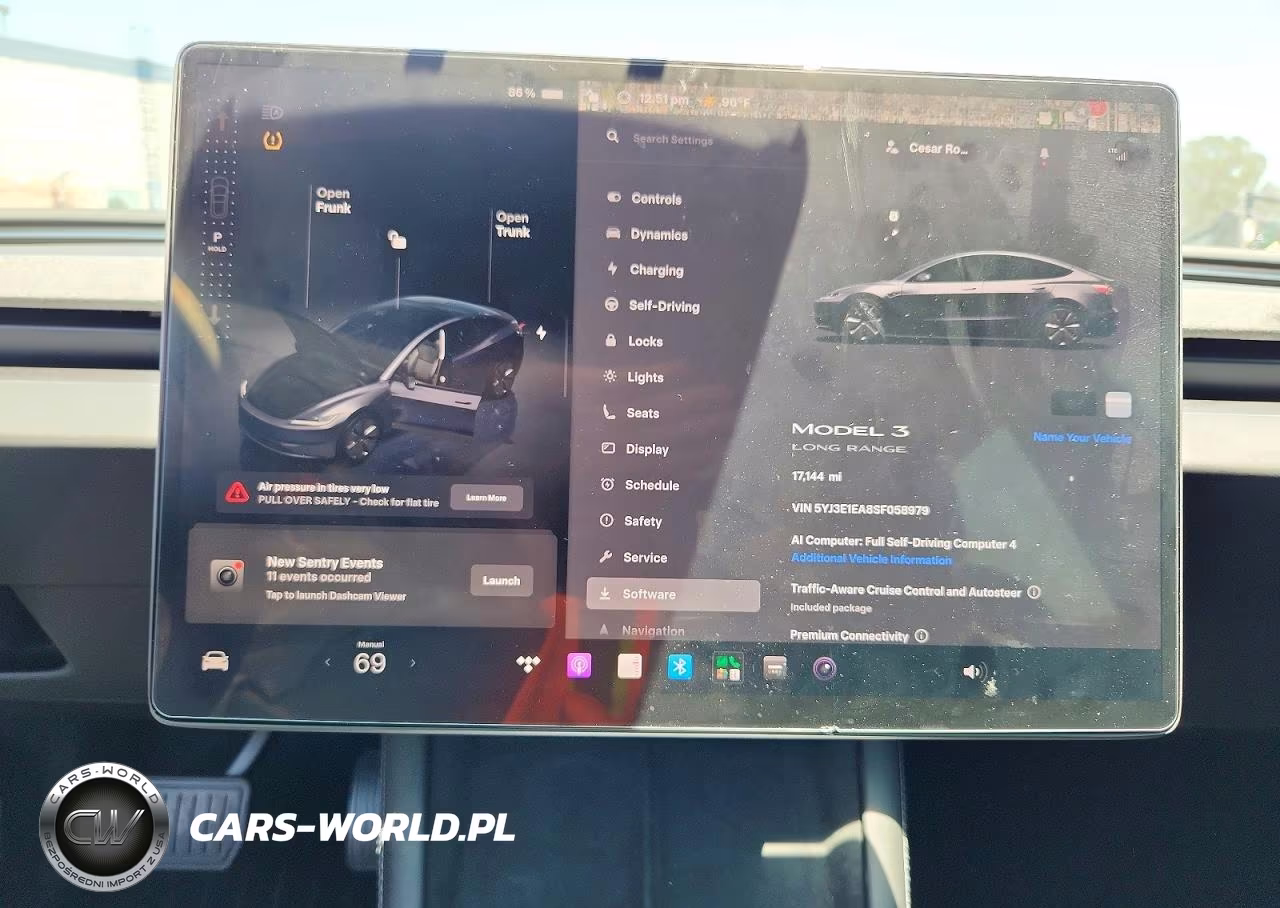 2025 Tesla Model 3 VIN:5YJ3E1EA8SF058979 - 9