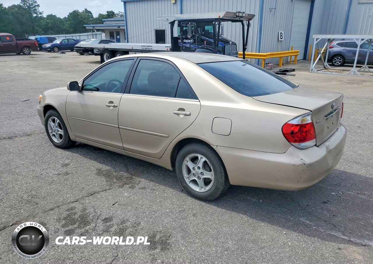 2002 Toyota Camry Le VIN:4T1BE32K82U081489 - 2