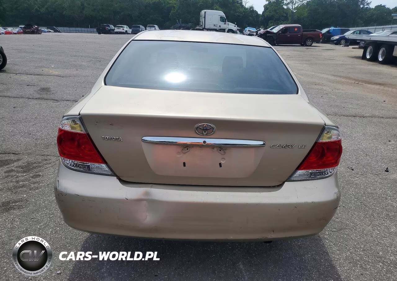 2002 Toyota Camry Le VIN:4T1BE32K82U081489 - 6