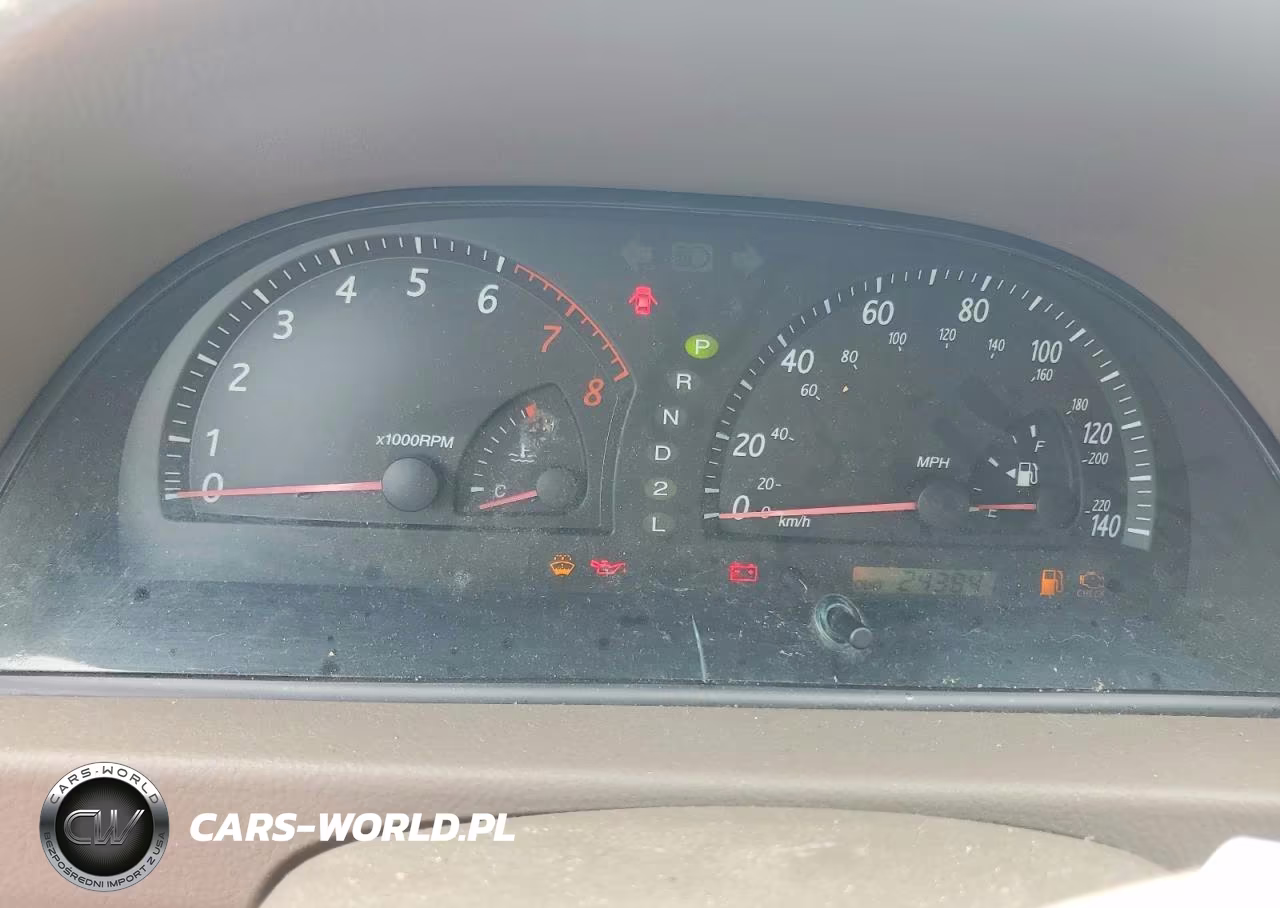 2002 Toyota Camry Le VIN:4T1BE32K82U081489 - 9