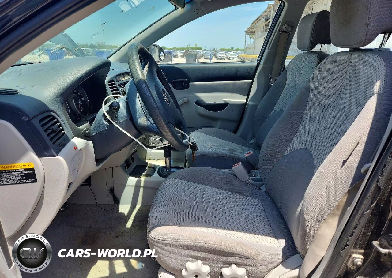 2007 Hyundai Accent Gls VIN:KMHCN46C77U086025 - 7